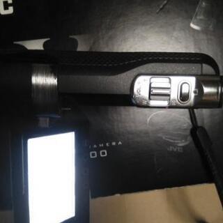 JVCカメラGZ-X900の画像