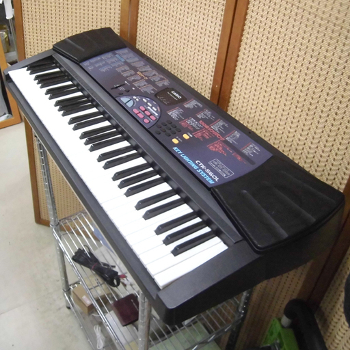 南12条店 CASIO/カシオ 電子ピアノ 電子キーボード光る鍵盤ナビ  CTK-560L