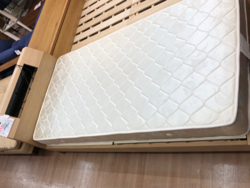 【美品★配送1,080円〜】マット付シングルベッド  ベッドフレーム マットレス