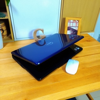 高級感のある光沢クールネイビー♪　高速デュアルコア★　高性能メモリ3G　DELL　Inspiron　大画面　最新Windows10　64Bit　大容量320G　カメラ搭載　紺色　高級感　15.6インチ　マウス付き 　ノートパソコン　無線LAN　Wi-Fi対応 　DVDドライブ