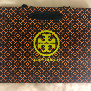早い者勝ち！ 新品未使用 TORY BURCH ２つ折りmini財布 black or nabyの画像