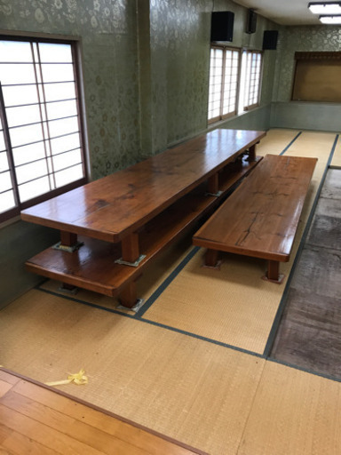 引取限定！早い者勝ち！無垢の木のテーブル 3個あります！