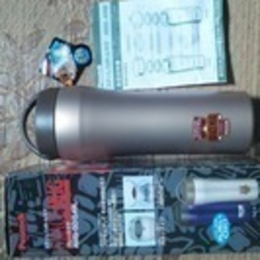 ステンレス魔法瓶２ケ