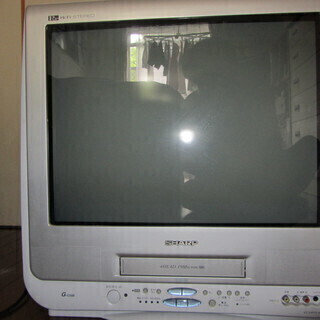 テレビデオ VT-21FF3 フラット21型02年製 地デジチュ...