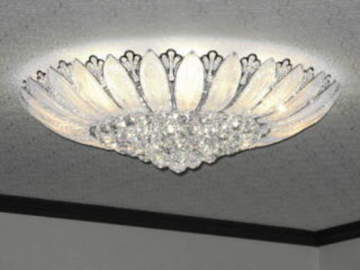 アンティークガレ ★ シャンデリア 照明 キラキラ