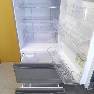 トラック貸出可 AQUA ノンフロン冷蔵庫 272L AQR-271E(S) 2016年製