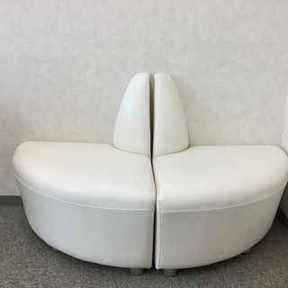 ソファー美品 事務所改装のため無料で差し上げます