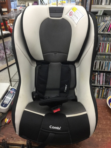コンビ チャイルドシート マルゴットS 新生児OK！