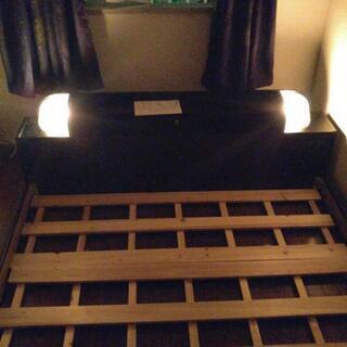 【無料】ダブルベッドフレーム ダイナーの画像