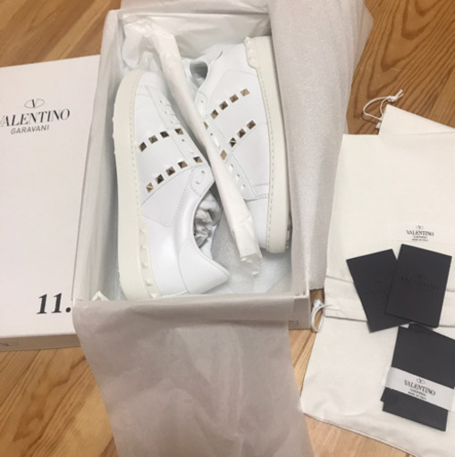 VALENTINO スニーカー  新品未使用