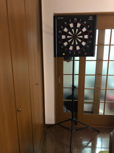 値下げ相談可能です。『DARTSLive200s、Dartsスタンド、Dartsliveオリジナル労災マット』 