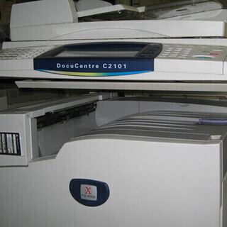 富士ゼロックス FUJI xerox　DocuCentre C2101　コピー、プリント、スキャンFAX機能もあります　カラープリンター複合機　の画像