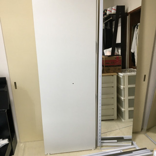 【引っ越しにつき、格安出品♪ワードローブ】の画像