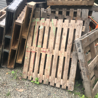 薪   木製パレット解体品(裁断品)