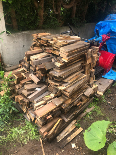 薪   木製パレット解体品(裁断品)