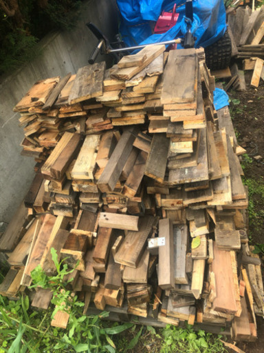 薪   木製パレット解体品(裁断品)