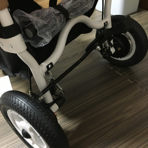 新品同様 エアバギー ココ ブレーキモデル エアバギーココ