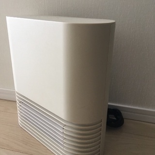ヒーター 小型 オフホワイトの画像