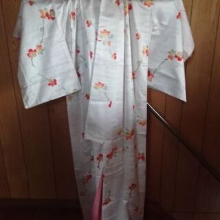 8着物　大特価中　2/28まで