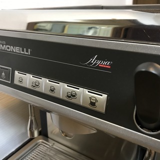 エスプレッソマシン グラインダー セット 付属品多 シモネリ simonelli Mazzer コーヒー ミル 家庭用電源 100V 移動カフェ 開業 店舗 　マッツァー　一般家庭にて使用可能の画像