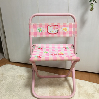 レジャー用 キティ折りたたみ椅子  値下げしました。