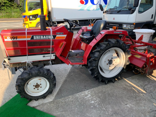 ☆中古品 シバウラ トラクター P19F 4WD 19馬力☆