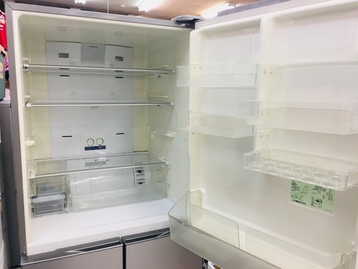 【6ヶ月間の保証付き】SANYO　400L5ドア冷蔵庫【トレファク越谷店】