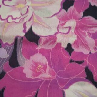 美品☆鮮やかな可愛い紺地にピンク系の花柄浴衣の画像