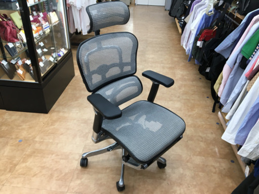 【トレファク摂津店店頭限定】Ergohumanのオフィスチェア入荷しました！！