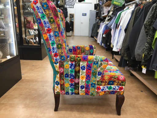 【トレファク摂津店 店頭限定】ON&ONのパッチワークウィングチェア入荷致しました！！