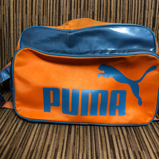 プーマ エナメルバッグ