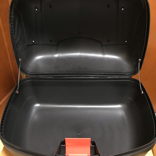 リアボックス 48Lの画像
