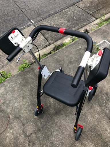 歩行器
