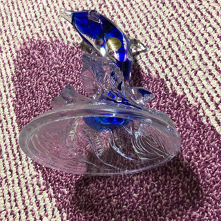 クリスタル イルカの置物の画像