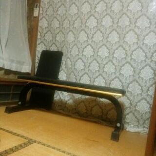 フラットベンチ　筋トレ　