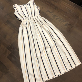 新品☆マキシワンピース