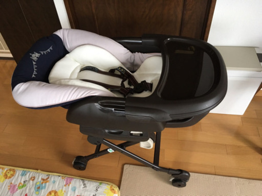 Combi コンビ ネムリラFF ハイローチェア スィングラック