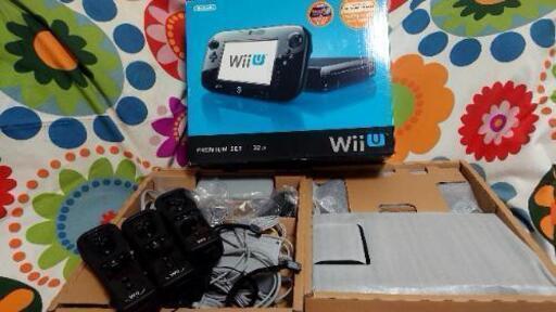 WiiU  カセット付 リモコン4つ WiiU カセット付 リモコン4つ WiiU本体 32GB・ソフト、リモコン