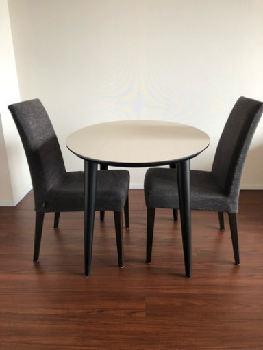 【8/5までの投稿】カリモク ダイニングテーブル&イス2脚セット