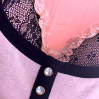 CECIL McBEE チュニックの画像