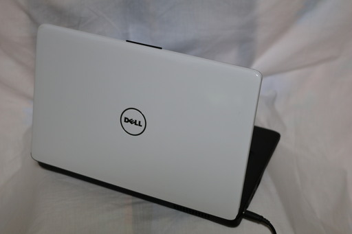 DELL inspiron1545　Windows10にグレードアップ済み、メモリ増設、オフィス2016承認済みです。