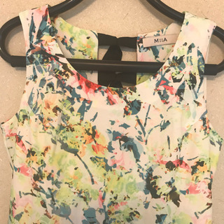 西野カナ愛用◎Miiaバックリボン花柄ワンピースの画像