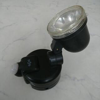 1W LEDセンサーライト 電池式