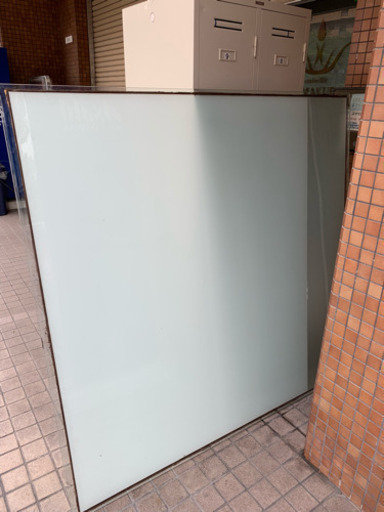 店舗のガラス 中古 透明 西宮市 