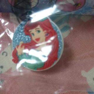 クロックスジビッツアナ雪＆アリエルセットの画像