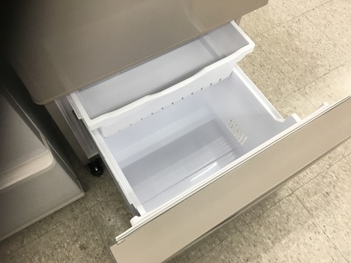 日立　3ドア冷蔵庫　R-27HV
