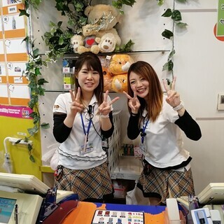 【高時給1,150円～】☆履歴書不要☆　平日のみもOK！　ホールスタッフ募集中！！　ハップス三咲店の画像