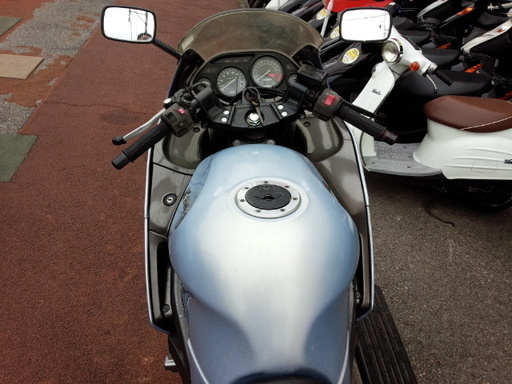 NO.2783 ＺＺＲ４００　Ｎ型　水冷４サイクル１６バルブ４気筒エンジン　ライトブルーメタリック　☆彡