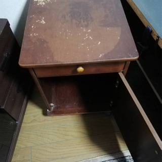 マガジンラック型収納の画像