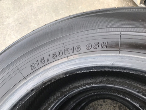 215/60R16● YOKOHAMA ECOS ES31 / 4本セット バリ山 2018年製 美品 管理番号71403